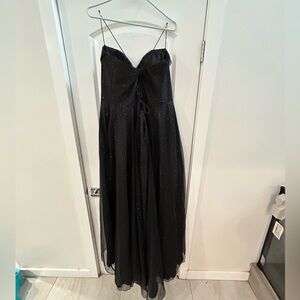 AMAZING BLACK FORMAL PLUS SIZE 18 DRESS